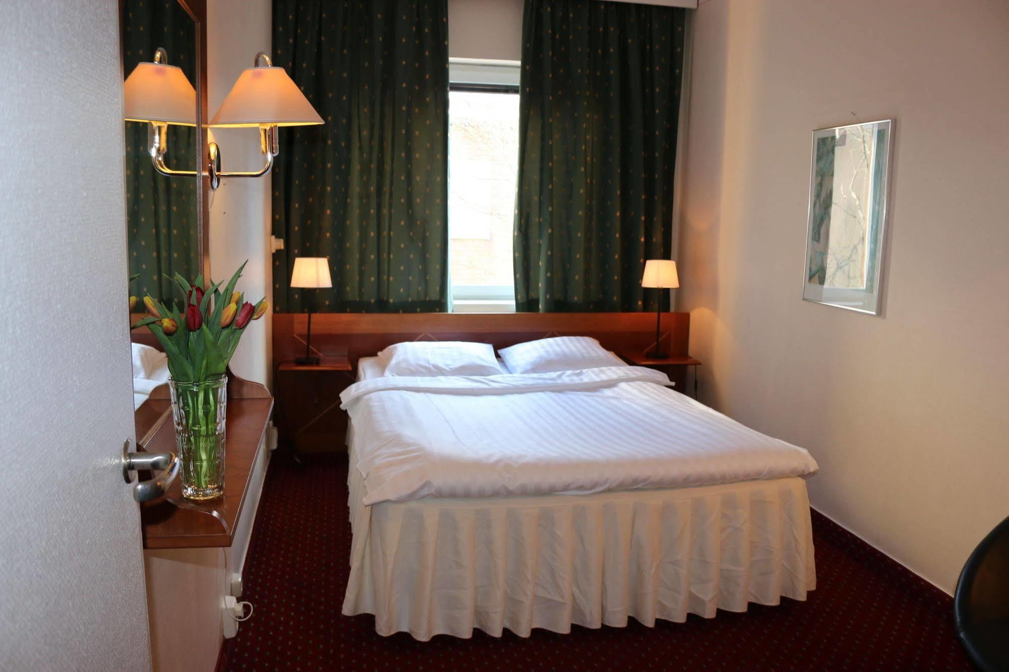 Hotell Zaeta Longstay Ostersund Ngoại thất bức ảnh